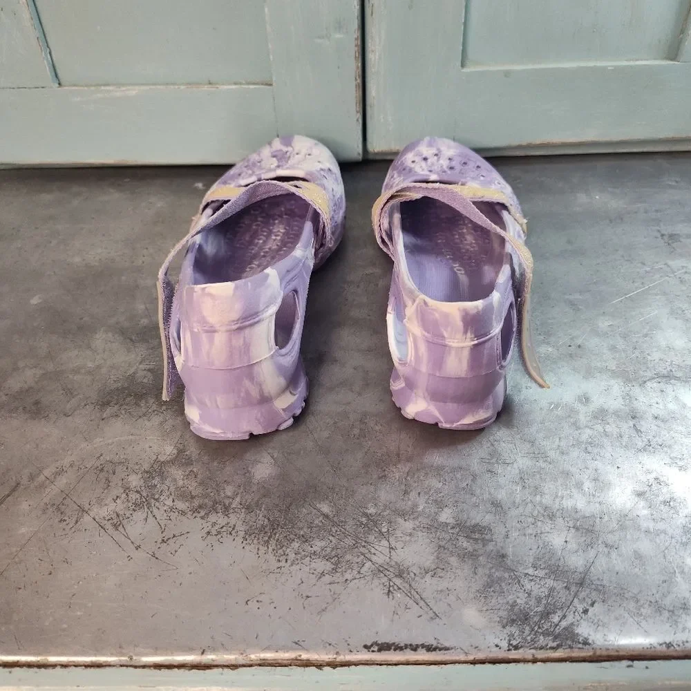 Purple & White Water Sports Sandals Shoes Hook & Loop Straps Size 3 Girls